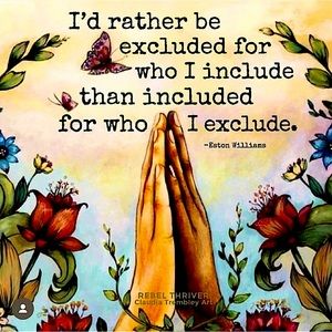 Meet your Posher, Amber “Burr” Denise ❄️ — Here’s the SCOOP!